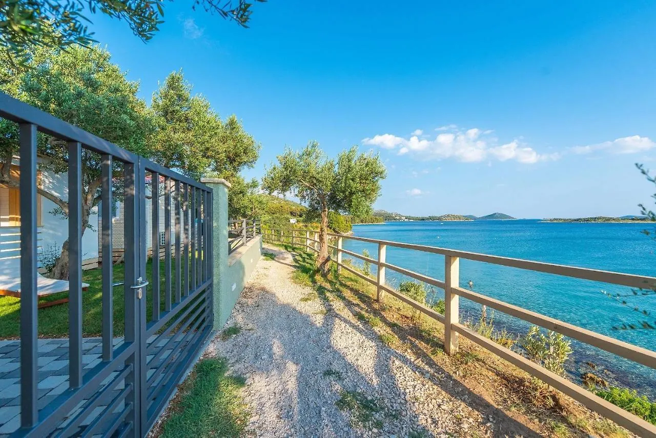 Mobile Home Pecten 02 Pakostane Croatia