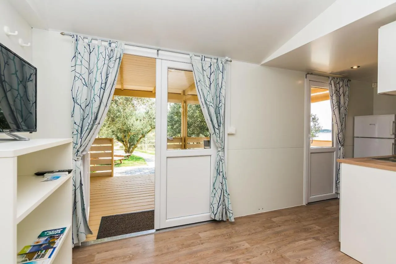 Holiday home Mobile Home Pecten 02 Pakostane Croatia