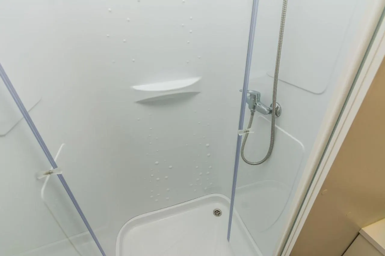 פאקוסטאן Mobile Home Pecten 02